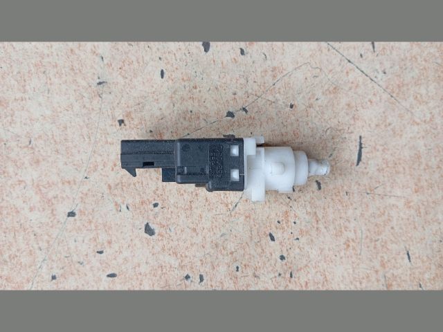 bontott FIAT DOBLO Fék Pedál Kapcsoló