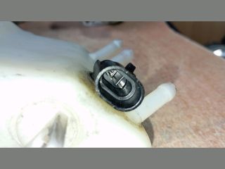 bontott FIAT DOBLO Fékfolyadék Tartály