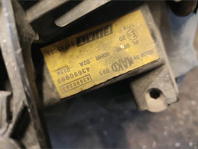 bontott FIAT DOBLO Fényszóró Pár