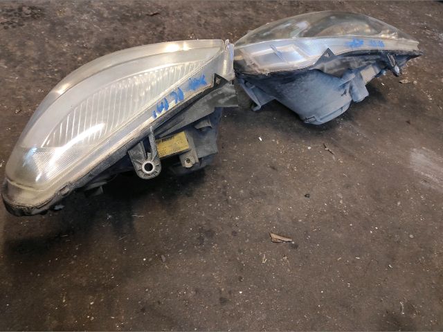 bontott FIAT DOBLO Fényszóró Pár