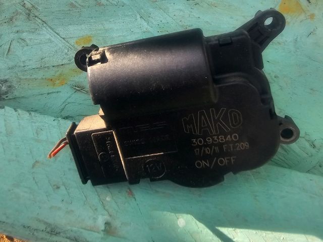 bontott FIAT DOBLO Fűtés Állító Motor