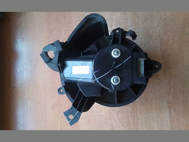 bontott FIAT DOBLO Fűtőmotor (Klímás)