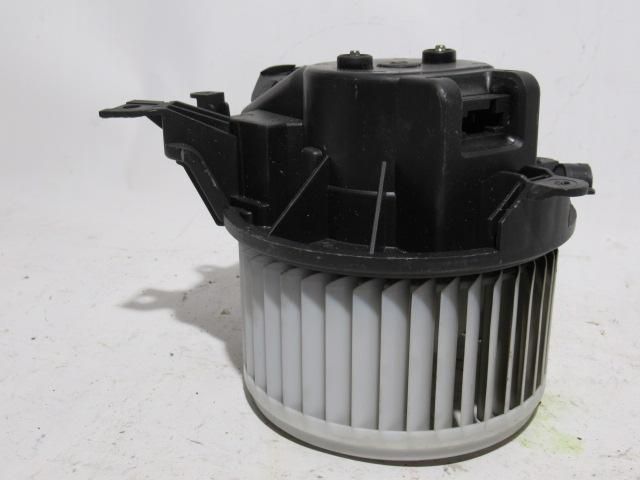 bontott FIAT DOBLO Fűtőmotor (Klímás)