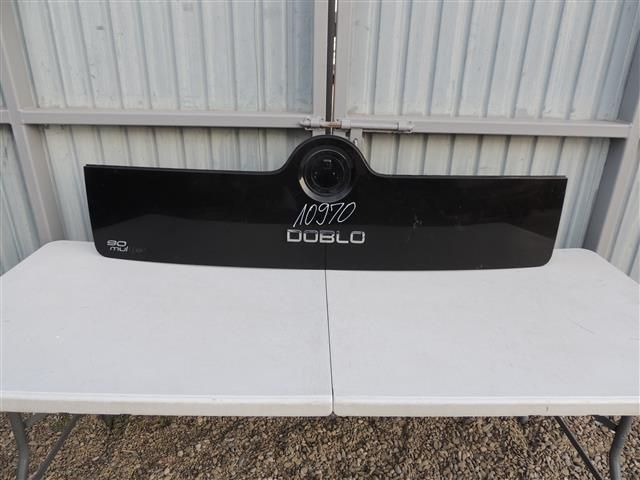 bontott FIAT DOBLO Hátfal Burkolat