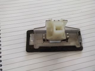 bontott FIAT DOBLO Hátsó Rendszámtábla Világítás