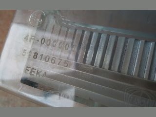 bontott FIAT DOBLO Hátsó Rendszámtábla Világítás