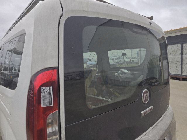 bontott FIAT DOBLO Hátsó Szélvédő