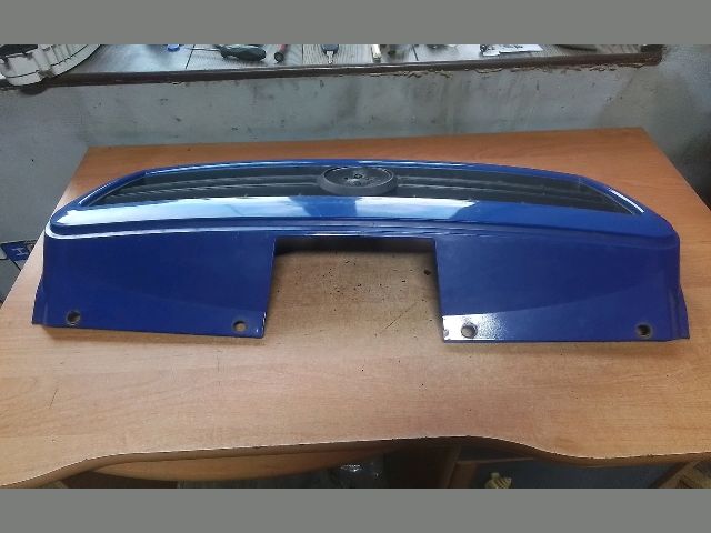 bontott FIAT DOBLO Hűtőrács