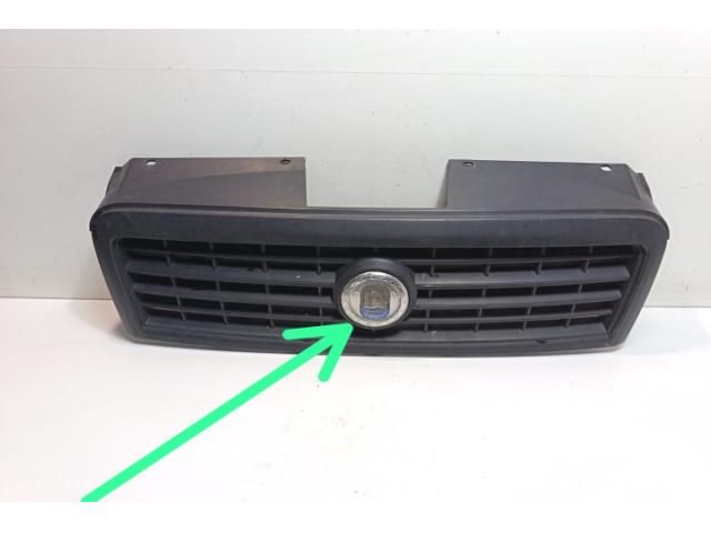 bontott FIAT DOBLO Hűtőrács