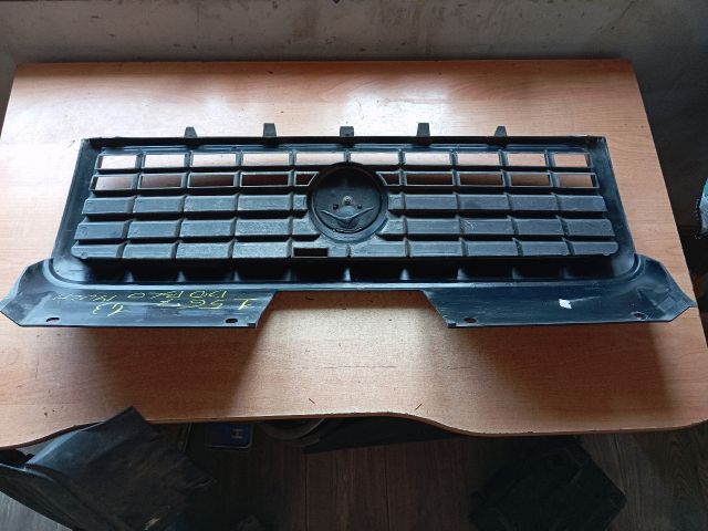 bontott FIAT DOBLO Hűtőrács