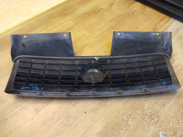 bontott FIAT DOBLO Hűtőrács