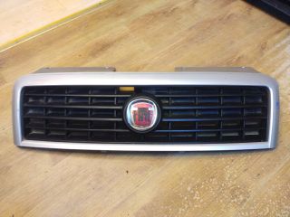 bontott FIAT DOBLO Hűtőrács