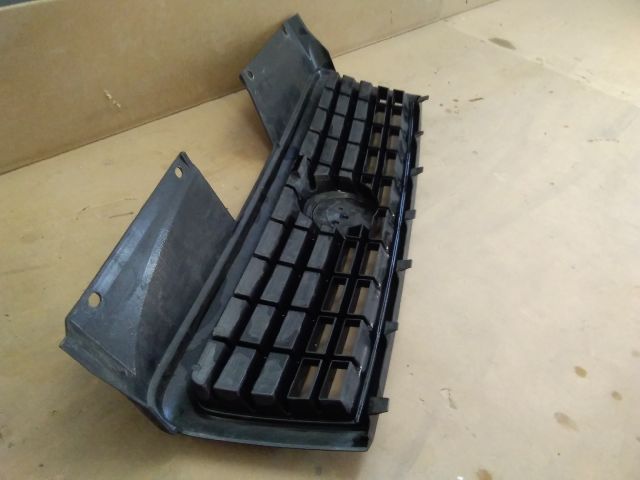 bontott FIAT DOBLO Hűtőrács