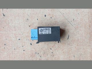 bontott FIAT DOBLO Irányjelző Relé