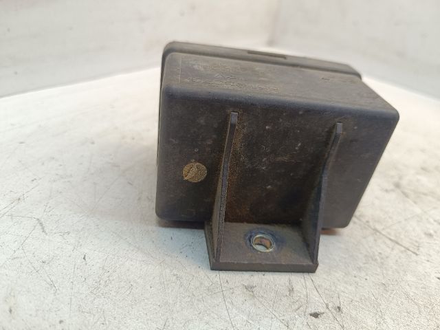 bontott FIAT DOBLO Izzító Relé