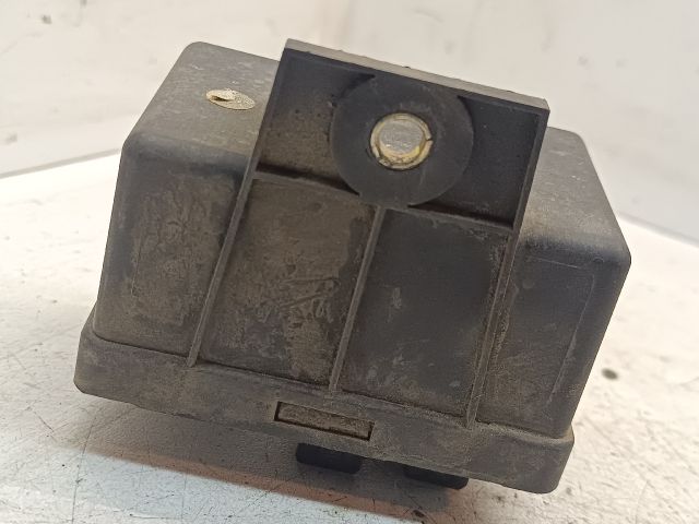 bontott FIAT DOBLO Izzító Relé