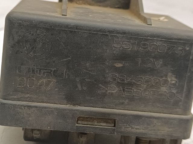 bontott FIAT DOBLO Izzító Relé