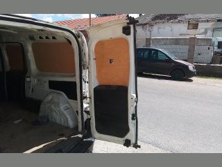 bontott FIAT DOBLO Jobb Csomagtérajtó (Üres lemez)