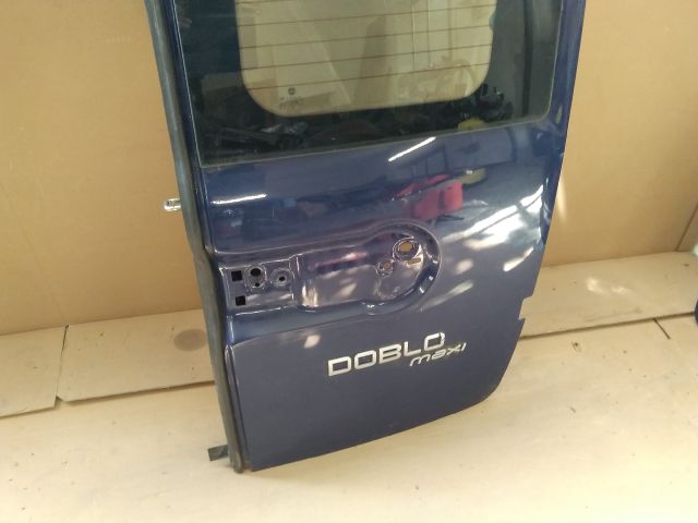 bontott FIAT DOBLO Jobb Csomagtérajtó (Üres lemez)