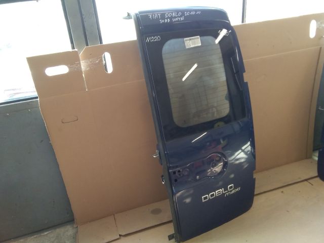 bontott FIAT DOBLO Jobb Csomagtérajtó (Üres lemez)