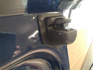 bontott FIAT DOBLO Jobb Csomagtérajtó Zárszerkezet