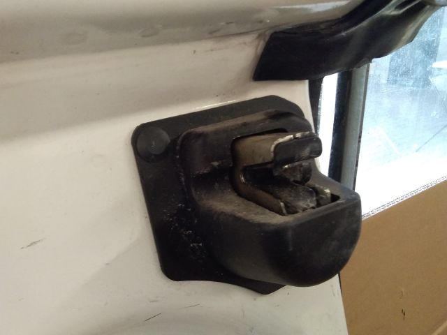 bontott FIAT DOBLO Jobb Csomagtérajtó Zárszerkezet