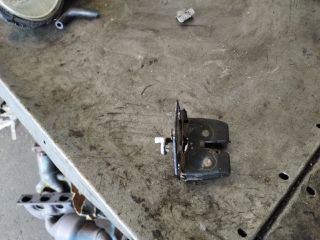 bontott FIAT DOBLO Jobb Csomagtérajtó Zárszerkezet