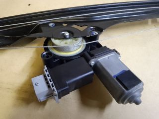 bontott FIAT DOBLO Jobb első Ablakemelő Szerkezet (Elektromos)