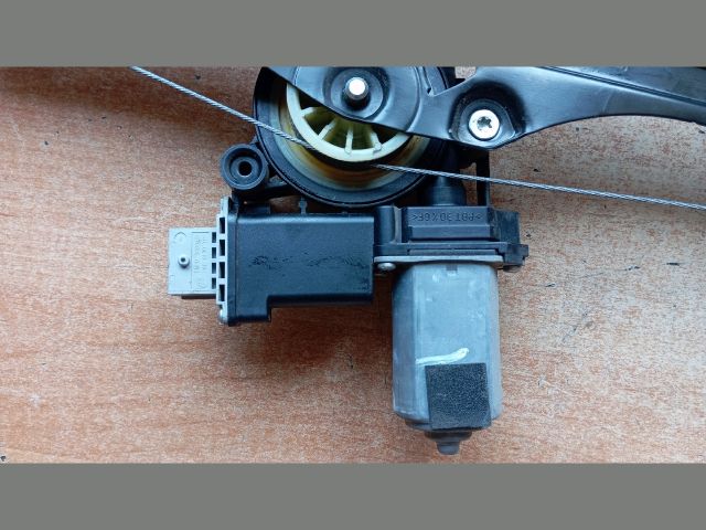 bontott FIAT DOBLO Jobb első Ablakemelő Szerkezet (Elektromos)