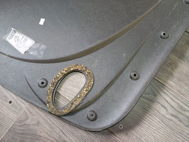 bontott FIAT DOBLO Jobb első Ajtó Kárpit