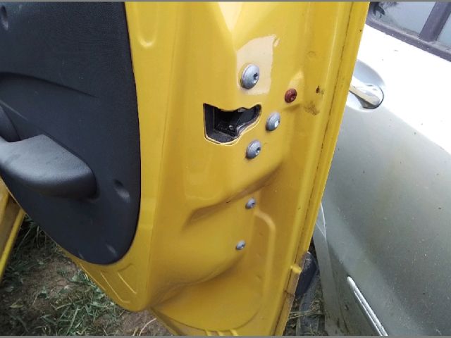 bontott FIAT DOBLO Jobb első Ajtó (Üres lemez)