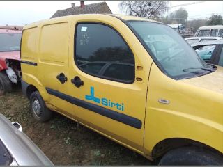 bontott FIAT DOBLO Jobb első Ajtó (Üres lemez)