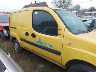 bontott FIAT DOBLO Jobb első Ajtó (Üres lemez)