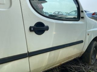 bontott FIAT DOBLO Jobb első Ajtó (Üres lemez)