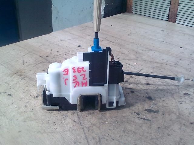 bontott FIAT DOBLO Jobb első Ajtózár