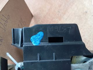 bontott FIAT DOBLO Jobb első Ajtózár