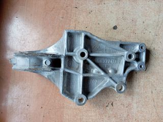 bontott FIAT DOBLO Jobb első Féltengely Tartó