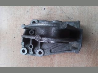 bontott FIAT DOBLO Jobb első Féltengely Tartó