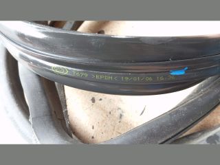 bontott FIAT DOBLO Jobb első Gumikéder