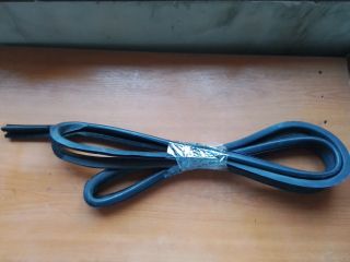 bontott FIAT DOBLO Jobb első Gumikéder