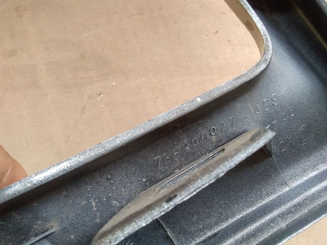 bontott FIAT DOBLO Jobb Fényszóró Bajusz Díszléc