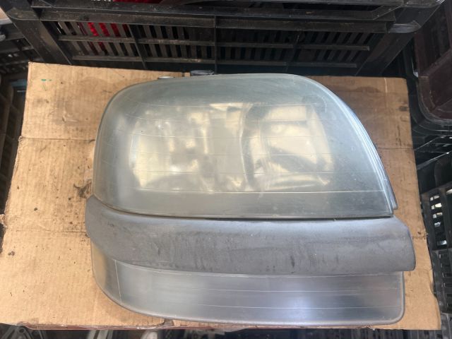 bontott FIAT DOBLO Jobb Fényszóró