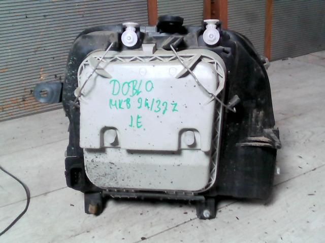 bontott FIAT DOBLO Jobb Fényszóró