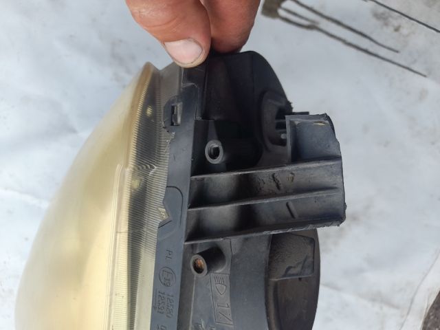 bontott FIAT DOBLO Jobb Fényszóró