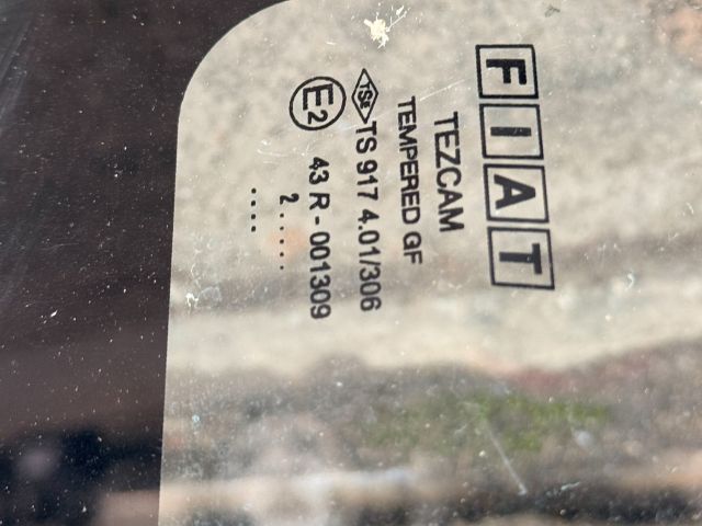 bontott FIAT DOBLO Jobb hátsó Ablak