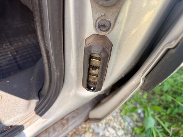 bontott FIAT DOBLO Jobb hátsó Ajtózár