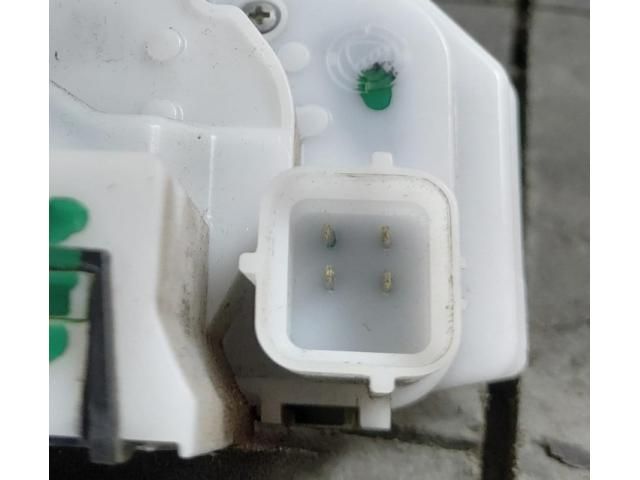 bontott FIAT DOBLO Jobb hátsó Ajtózár