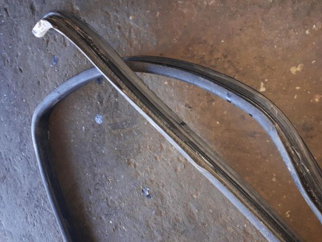 bontott FIAT DOBLO Jobb hátsó Gumikéder