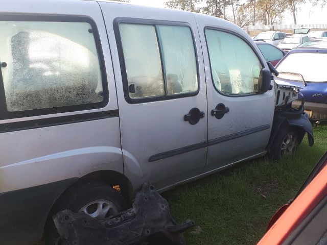 bontott FIAT DOBLO Jobb Hátsó Lámpa