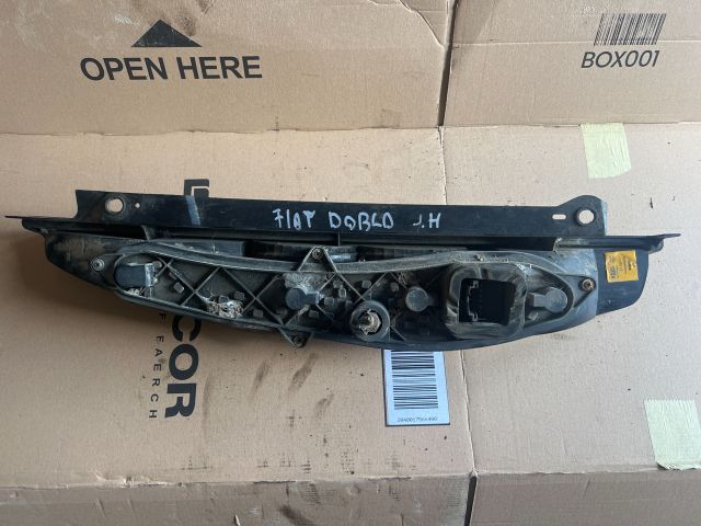 bontott FIAT DOBLO Jobb Hátsó Lámpa